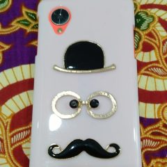 Melawan mata mengantuk.